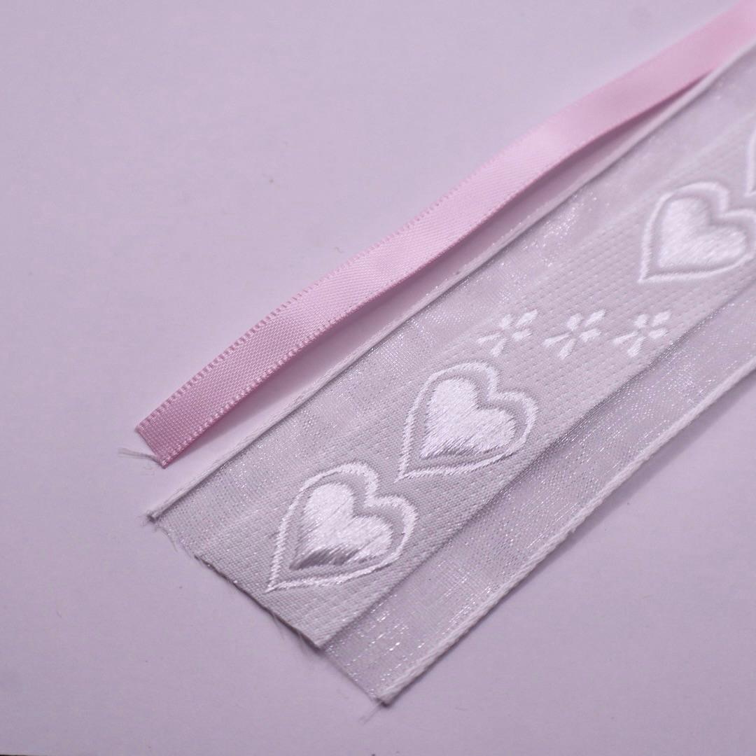 【オーダー可能】イニシャル　くるみボタンのヘアリボン　宝塚　組カラー　クロスステッチ刺繍 | 4枚目